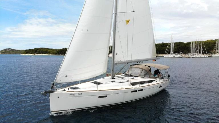 Sun Odyssey 479 - 4 cab. (Anna)  - 4