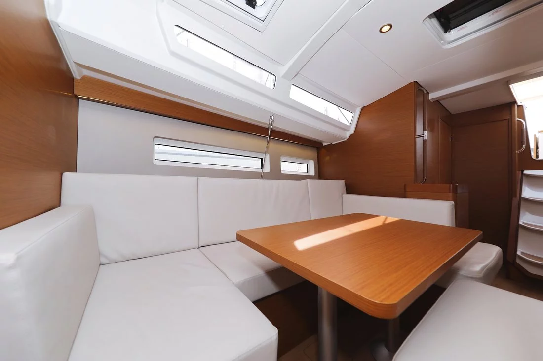 Sun Odyssey 440 (Waka)  - 16