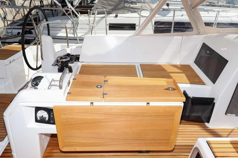 Sun Odyssey 440 (Ana)  - 4