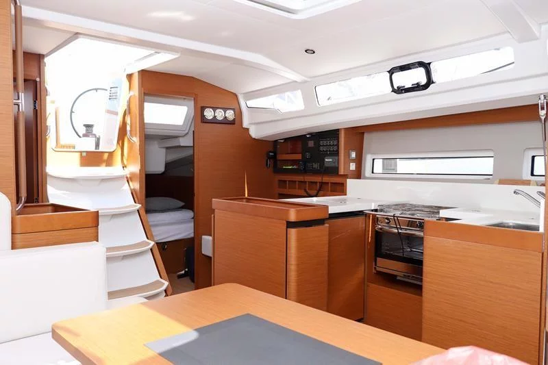 Sun Odyssey 440 (Ana)  - 10