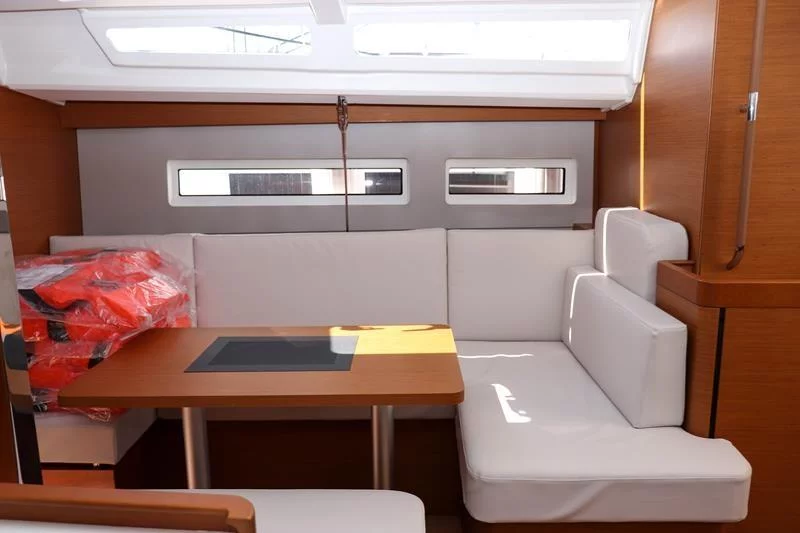 Sun Odyssey 440 (Ana)  - 13