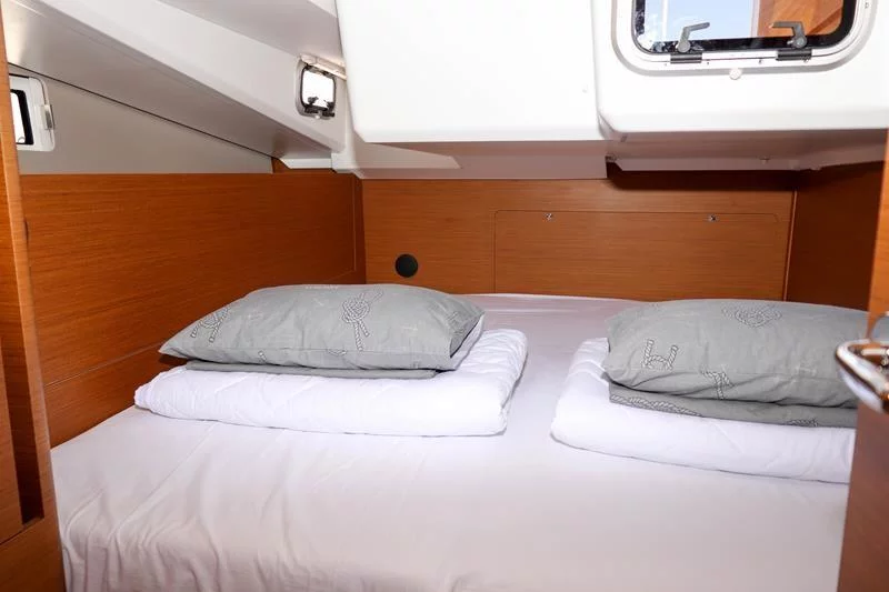 Sun Odyssey 440 (Ana)  - 15