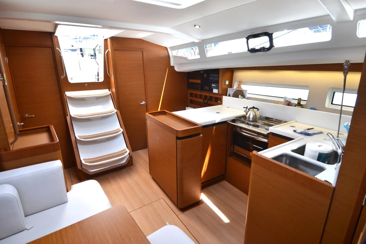 Sun Odyssey 440 (Sigma Kiss)  - 6
