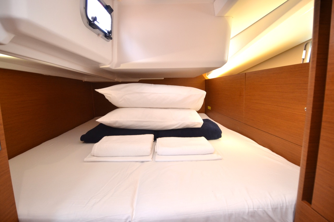 Photo #11 - Sun Odyssey 440 (Sigma Kiss) in Pula - 39910