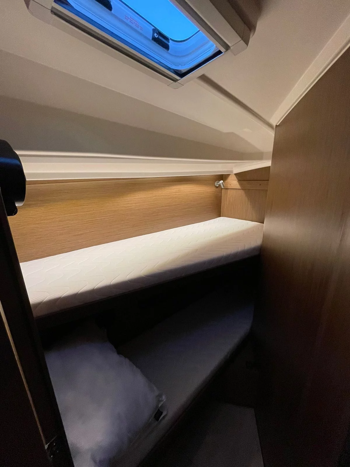 Oceanis 40.1 (Aurora)  - 10