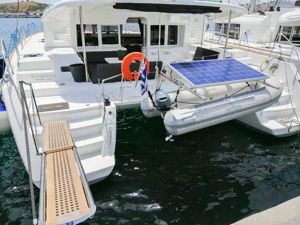 Photo #1 - Lagoon 450 F - 4 + 2 cab. (Anna Tessa) en Lefkada - 39927