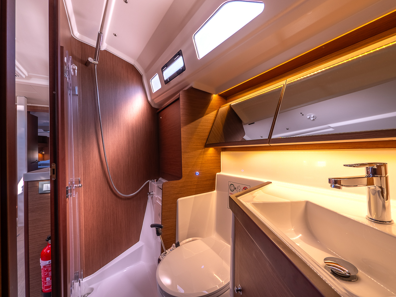 Oceanis 40.1 — photo 27