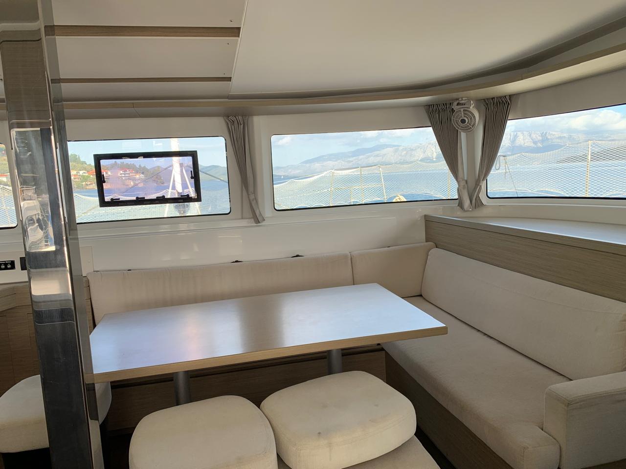 Lagoon 46 - 4 + 1 cab. — photo 17