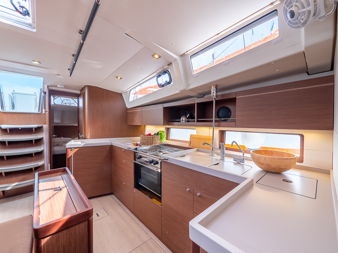 Oceanis 46.1 — photo 10