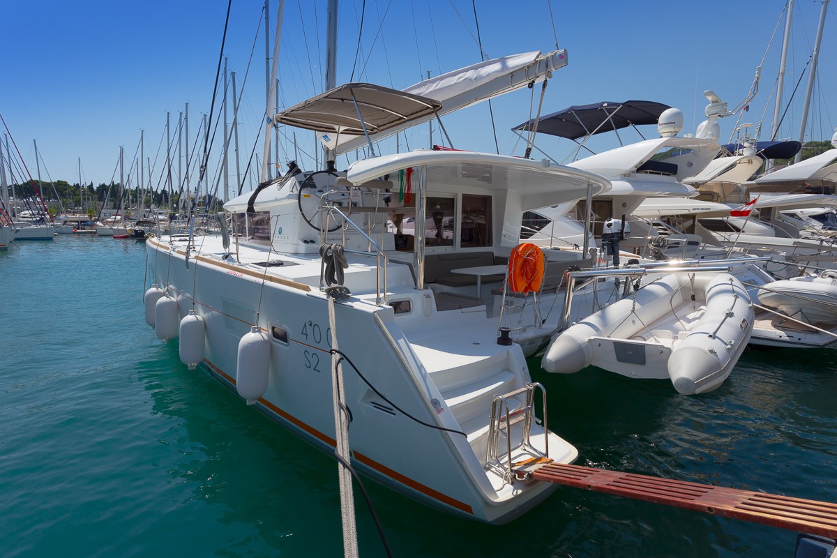 Photo #3 - Lagoon 400 S2 - 4 + 2 cab. (Sunshine) in Split - 39959