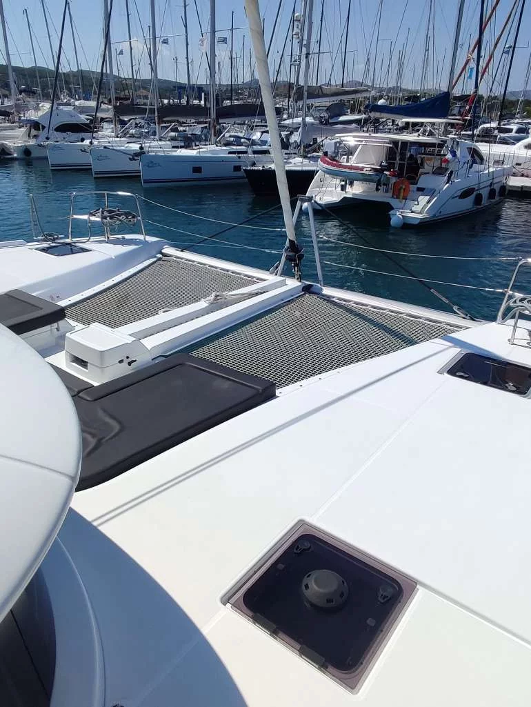 Lagoon 46 - 4 + 2 cab. (Rocky)  - 2
