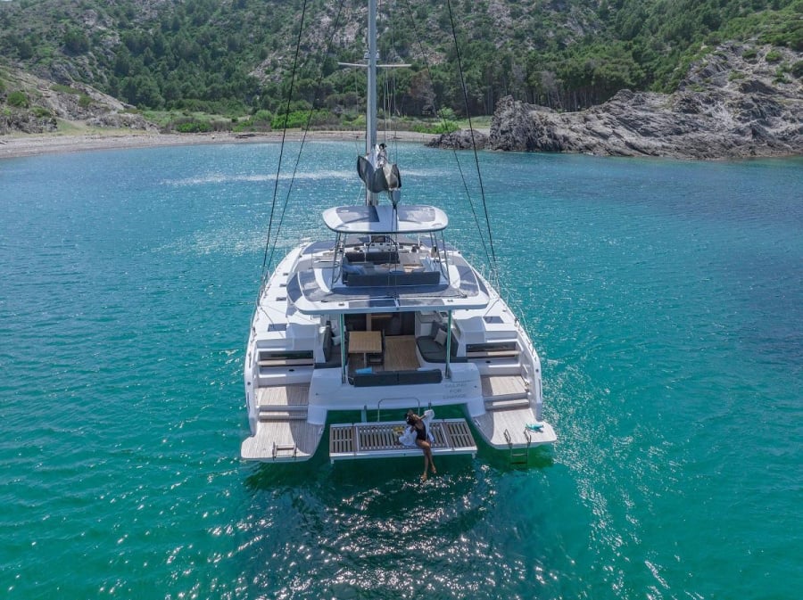 Photo #13 - Lagoon 51 OW - 4 + 1 cab. (Unconditional Love (crewed)) in Trogir - 39971
