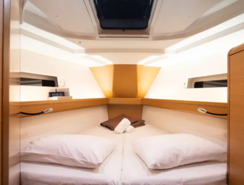 Sun Odyssey 449 (Sante)  - 11