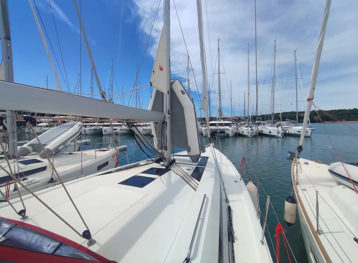 Oceanis 46.1 — photo 5