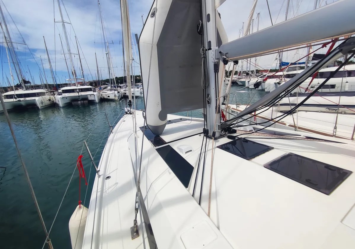 Oceanis 46.1 — photo 6