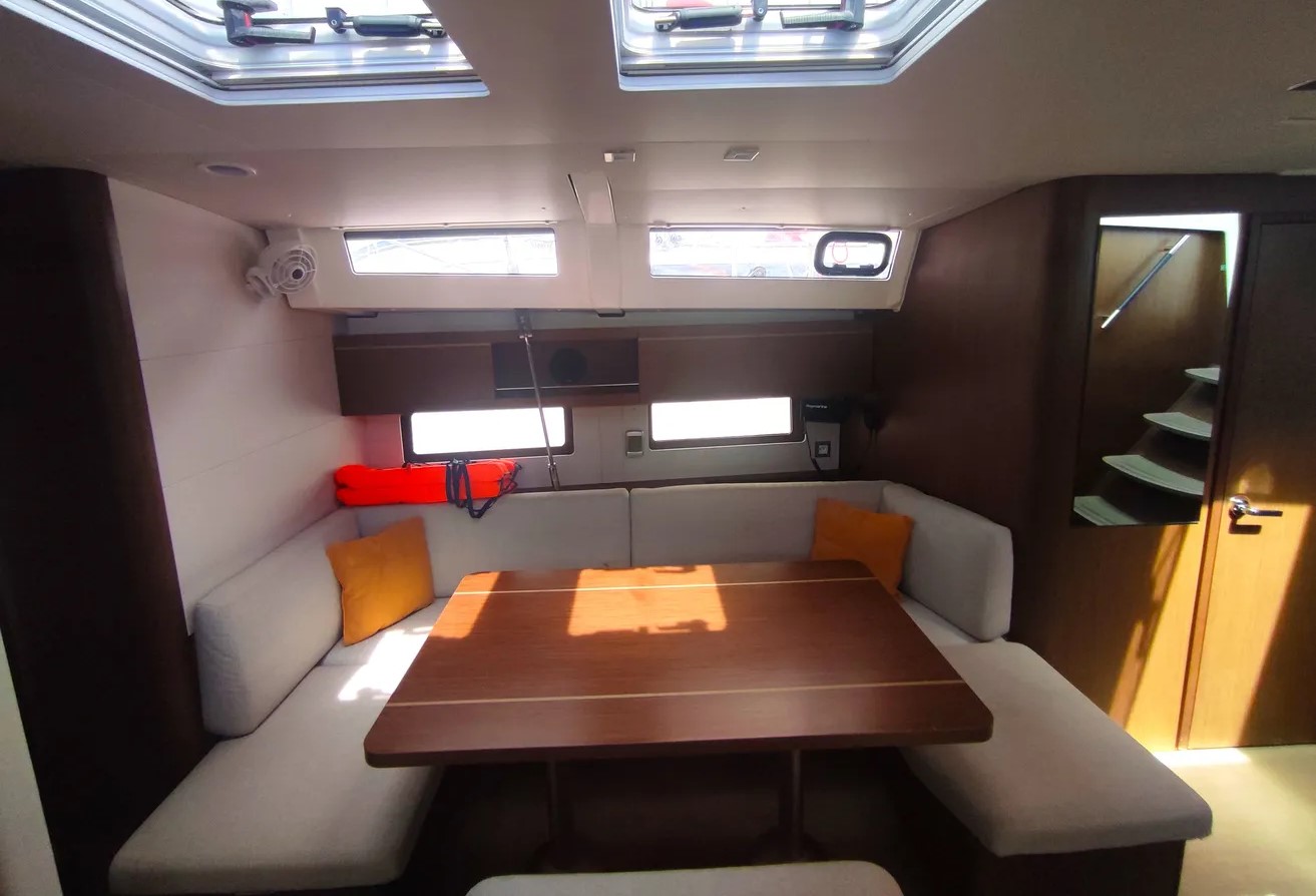 Oceanis 46.1 — photo 9