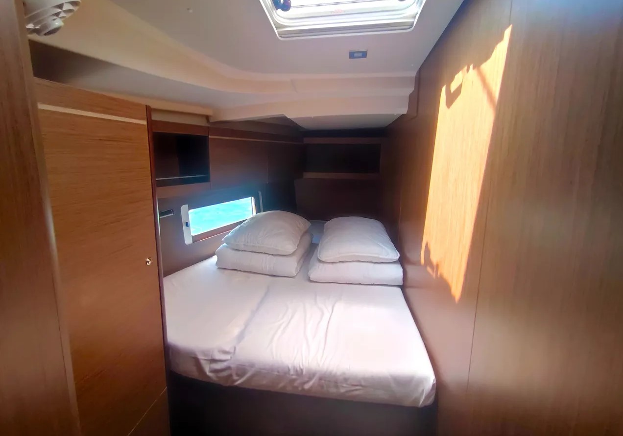 Oceanis 46.1 — photo 12