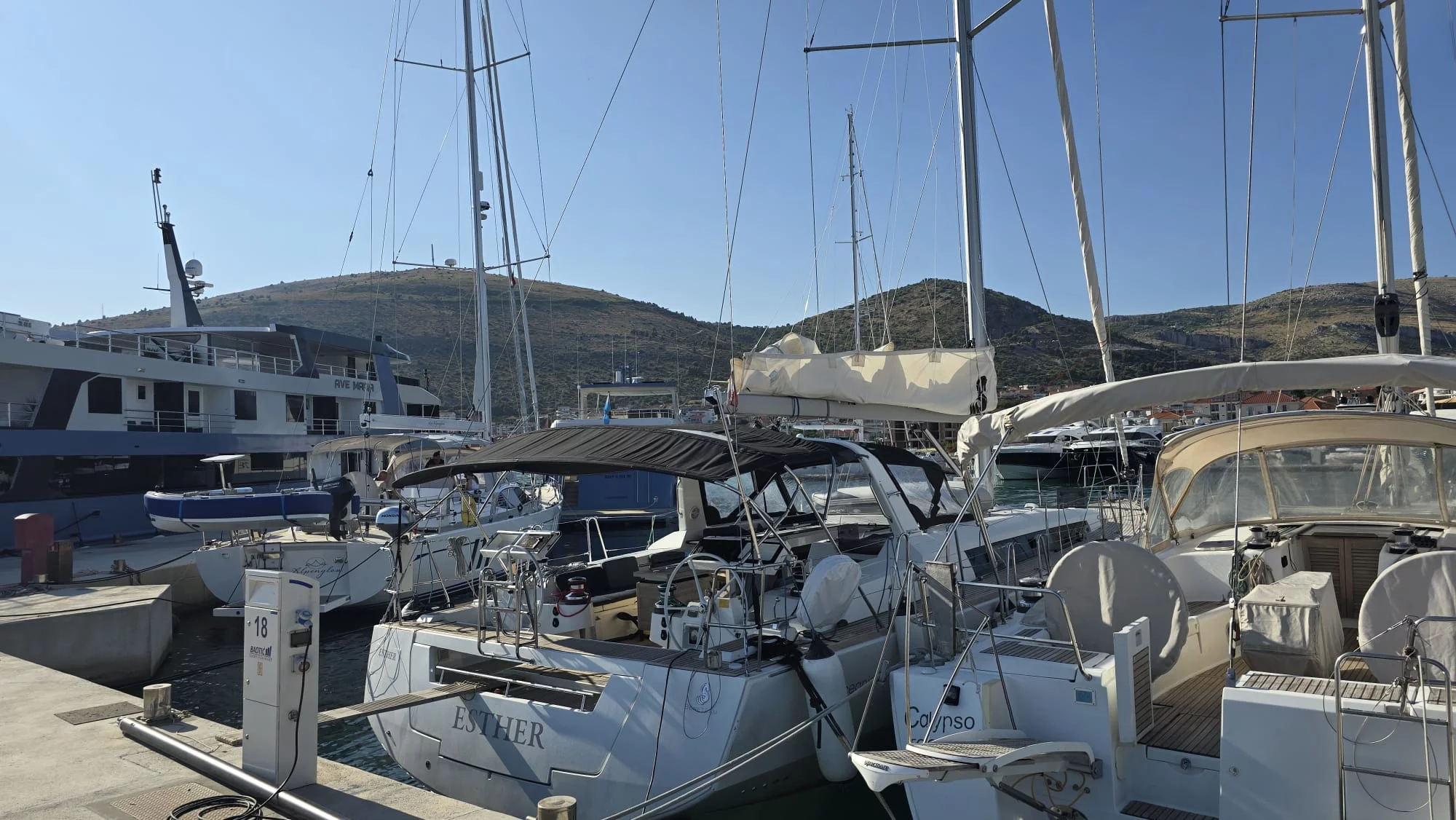 Oceanis 55 - 4 + 1 cab. (Esther)  - 0