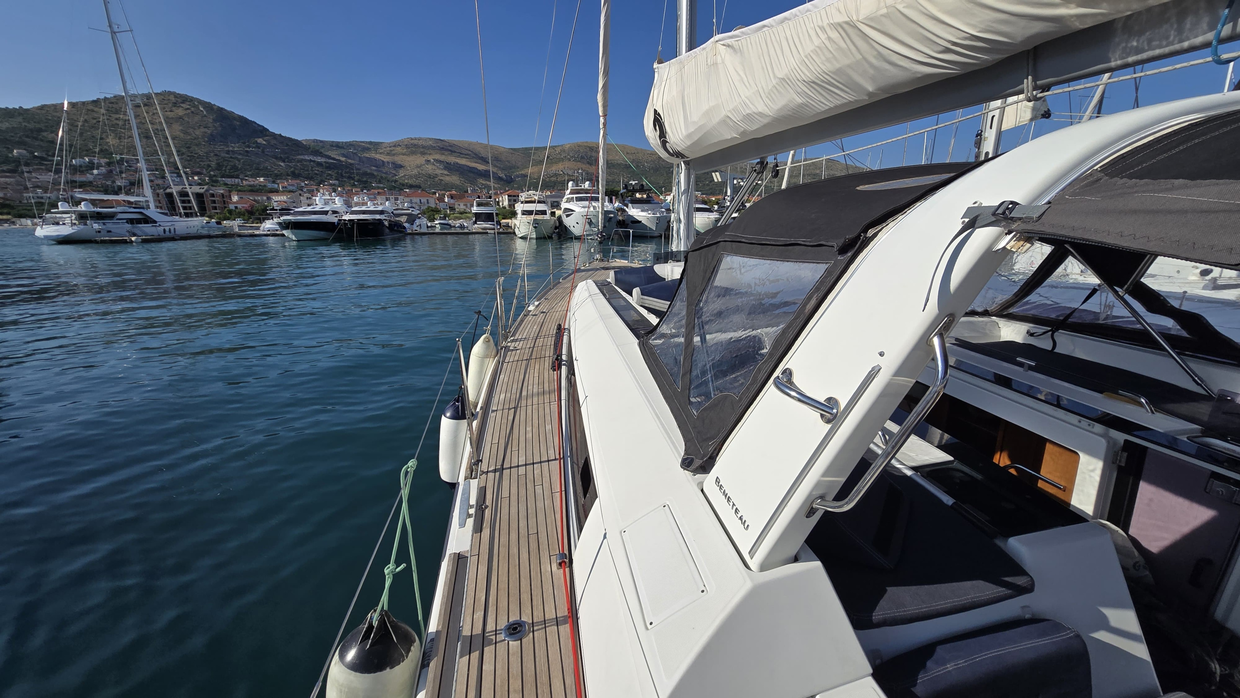 Photo #5 - Oceanis 55 - 4 + 1 cab. (Esther) en Trogir - 40012