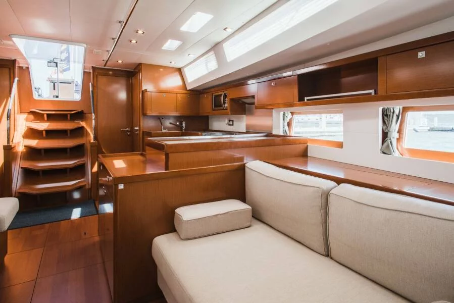 Oceanis 55 - 4 + 1 cab. (Esther)  - 13