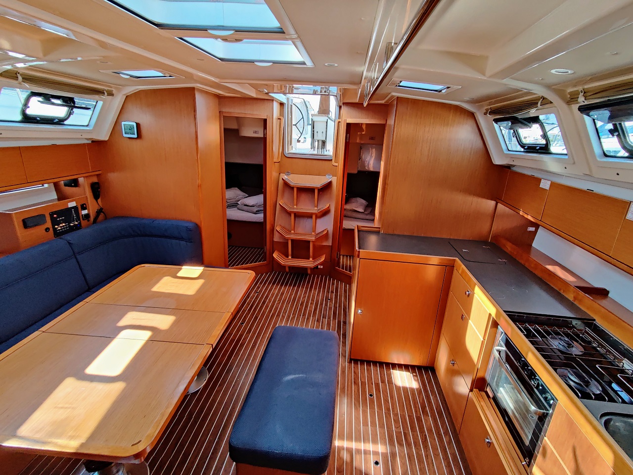 Photo #6 - Bavaria Cruiser 46 - 4 cab. (Val4) en Sukosan - 40021