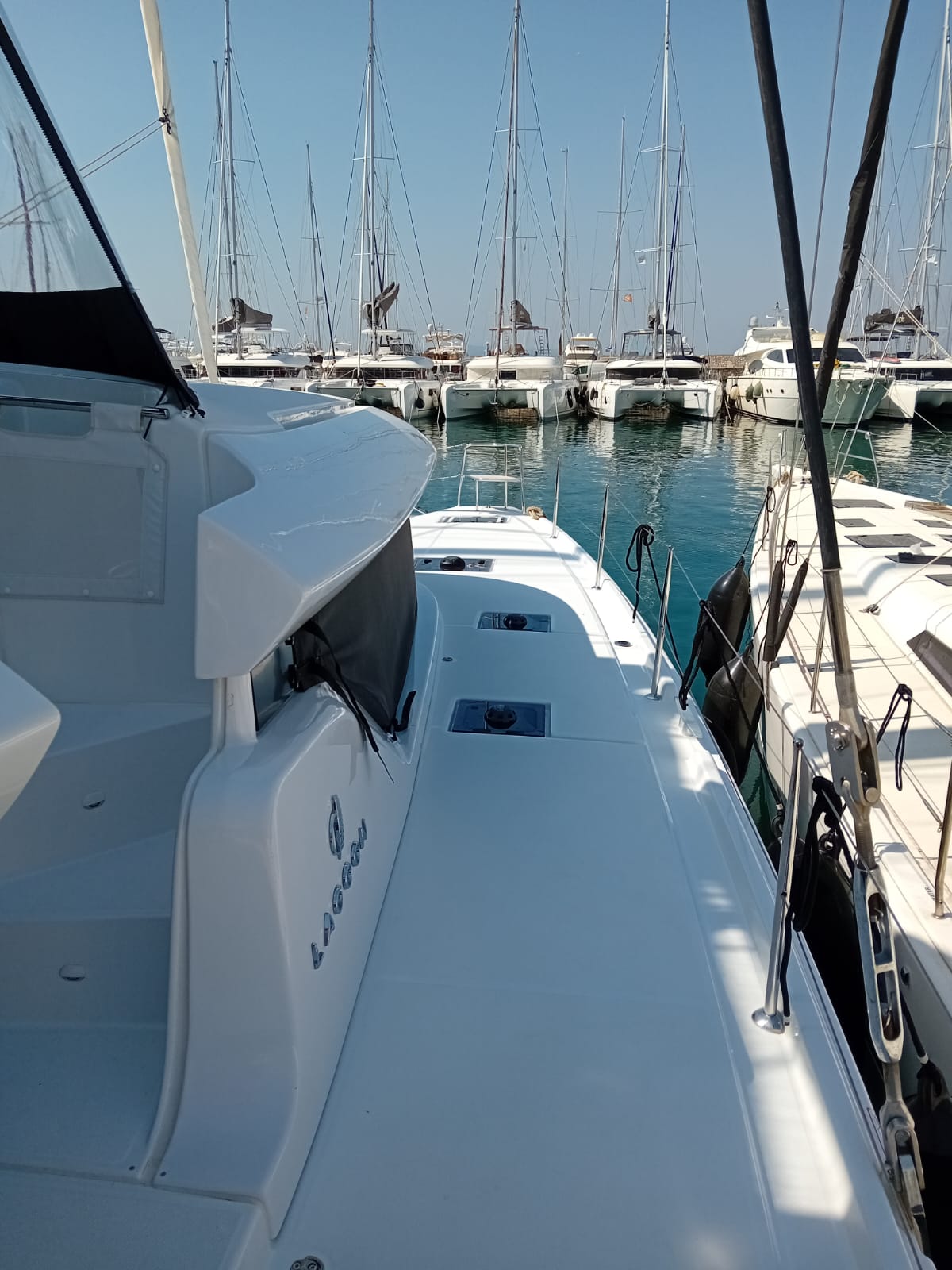 Lagoon 46 - 4 + 2 cab. — photo 9