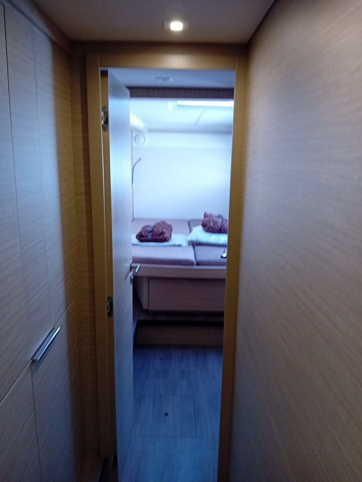 Lagoon 46 - 4 + 2 cab. — photo 18