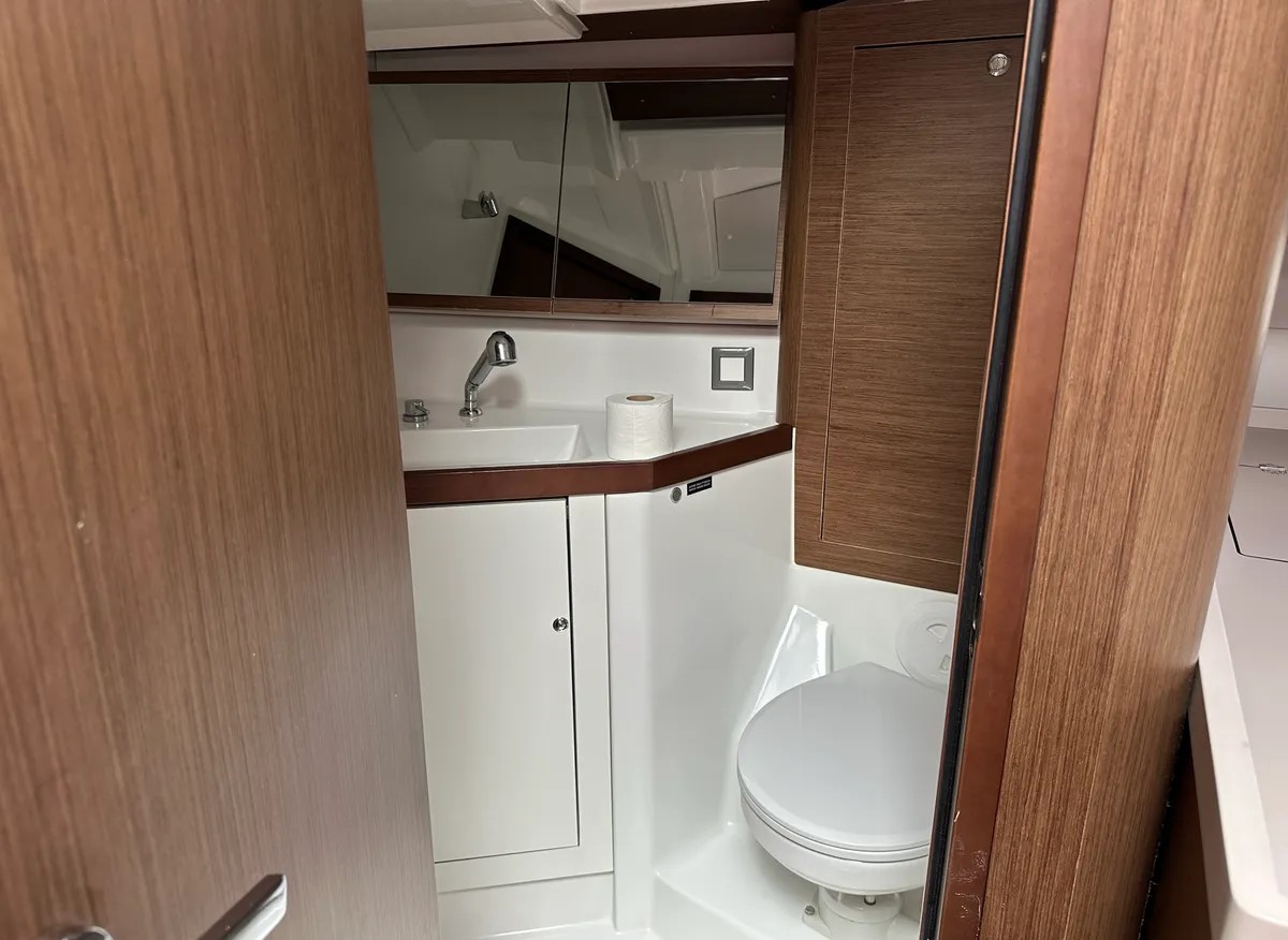 Oceanis 46.1 — photo 13