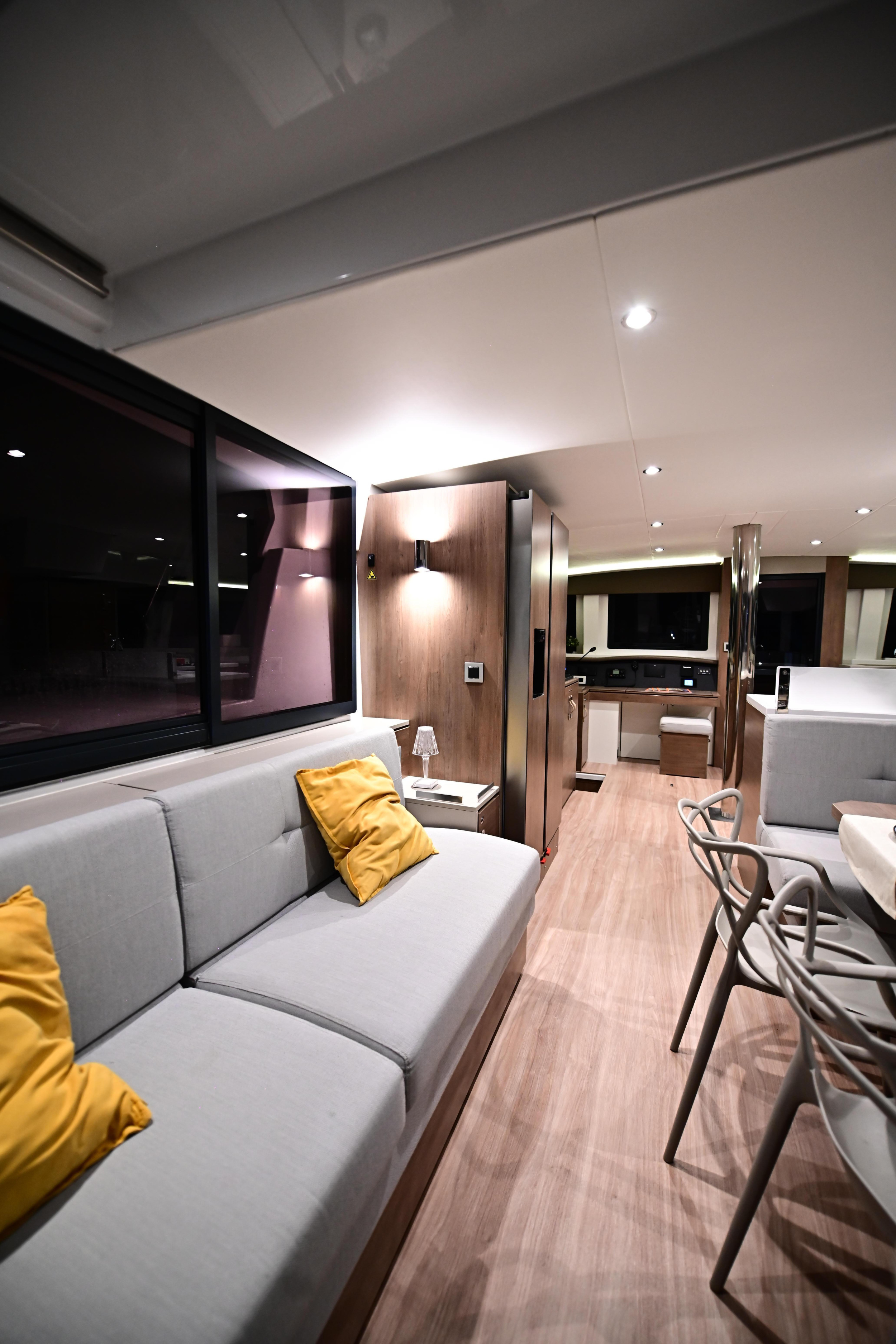 Photo #2 - Bali 4.8 - 5 + 1 cab (Arche IV) en Salerno - 63396