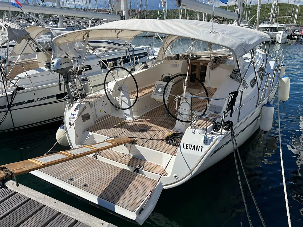 Bavaria Cruiser 41 - 3 cab. (Levant)  - 2