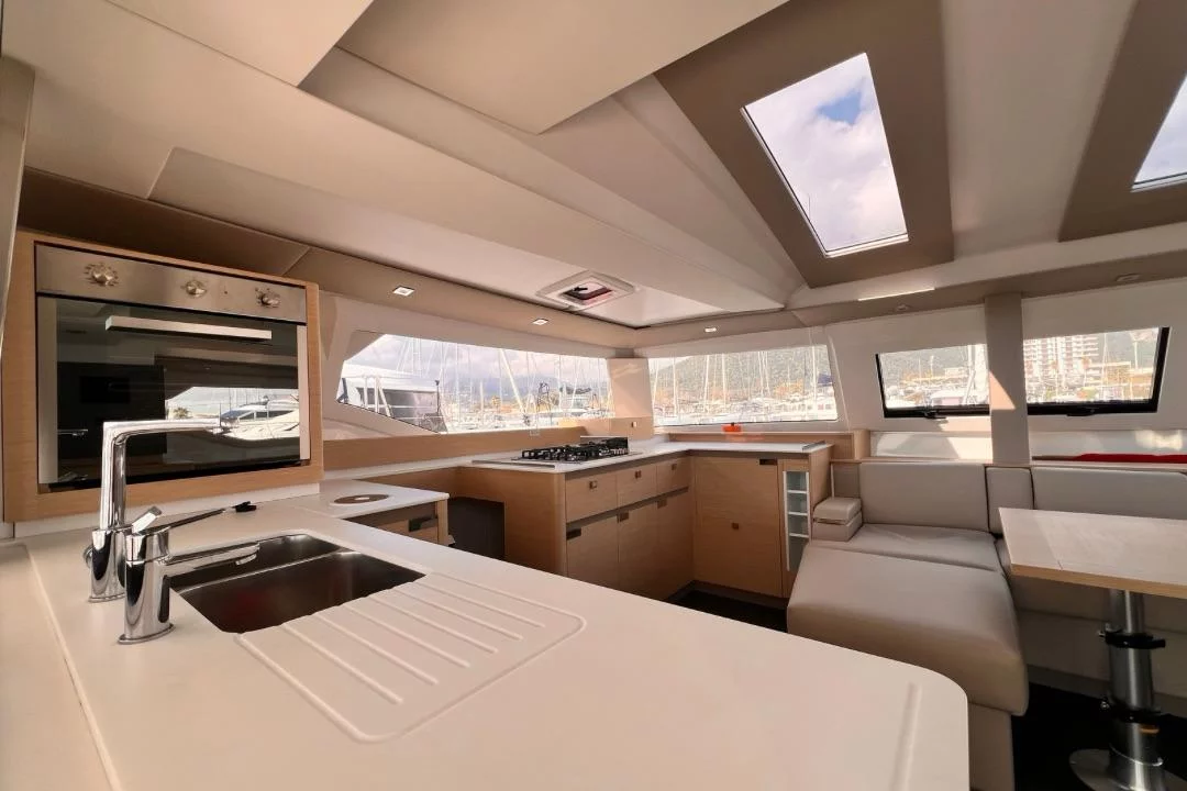 Fountaine Pajot Elba 45 - 4 + 1 cab. (Nami)  - 10