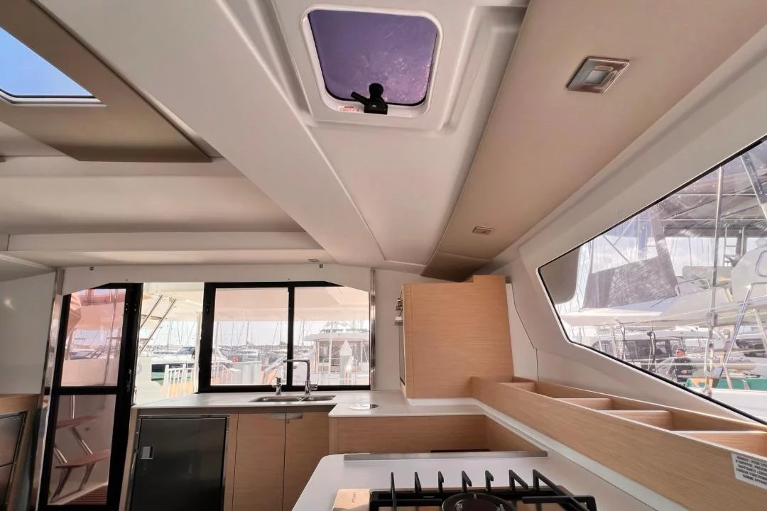 Fountaine Pajot Elba 45 - 4 + 1 cab. (Nami)  - 11