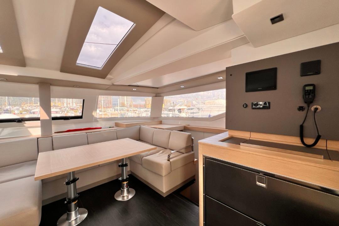 Photo #13 - Fountaine Pajot Elba 45 - 4 + 1 cab. (Nami) in Salerno - 40162