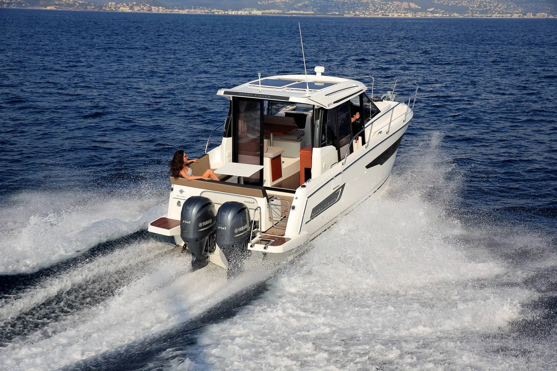 Merry Fisher 895 Offshore (Salty Kiss)  - 2