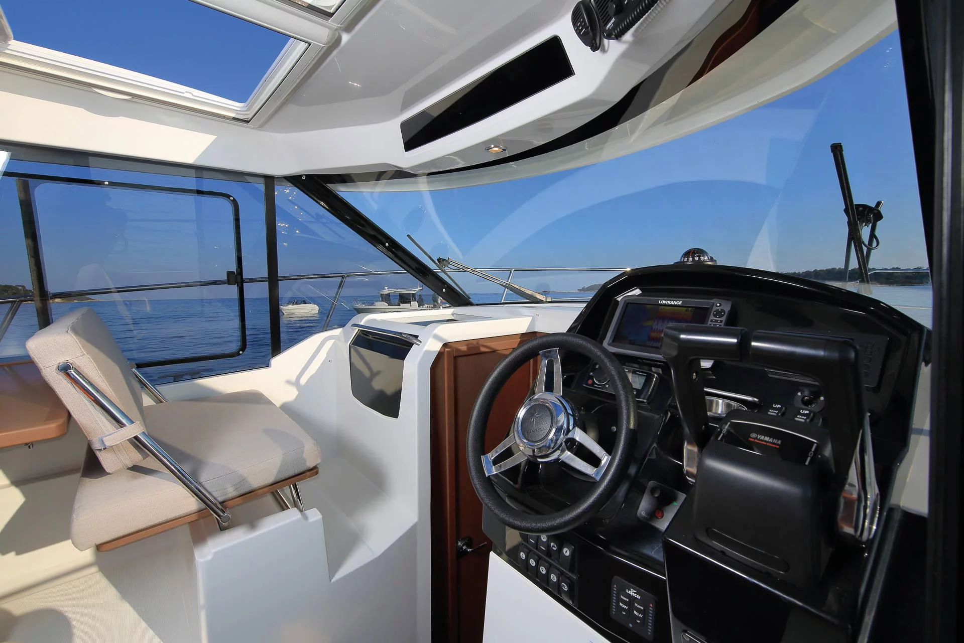 Merry Fisher 895 Offshore (Salty Kiss)  - 6