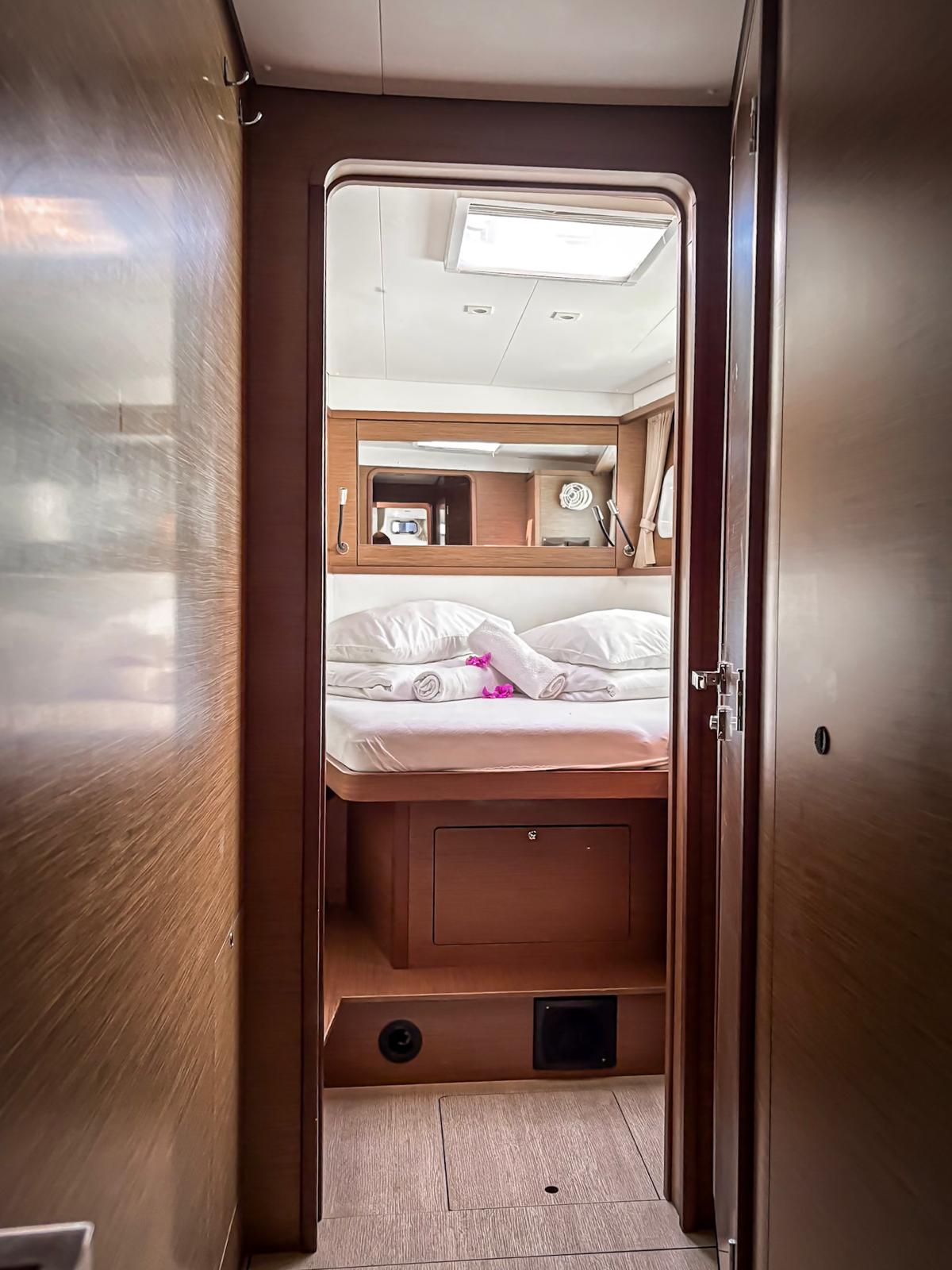 Lagoon 450 F - 4 + 2 cab. — photo 4