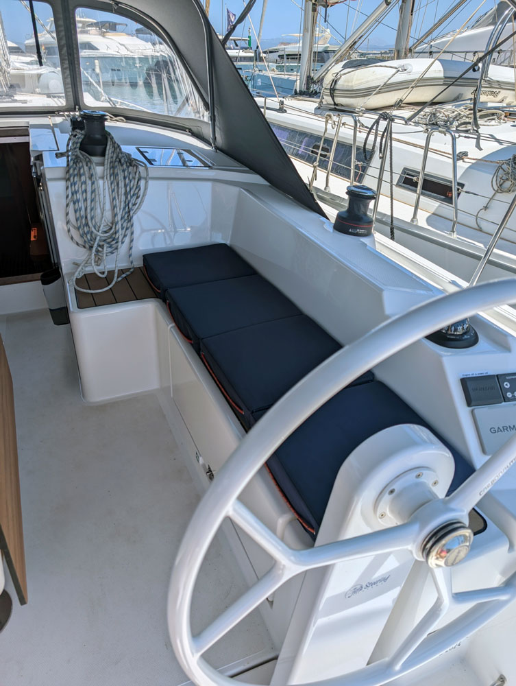 Photo #7 - Bavaria C42 (Blue Eyes) in El Arenal - 40215