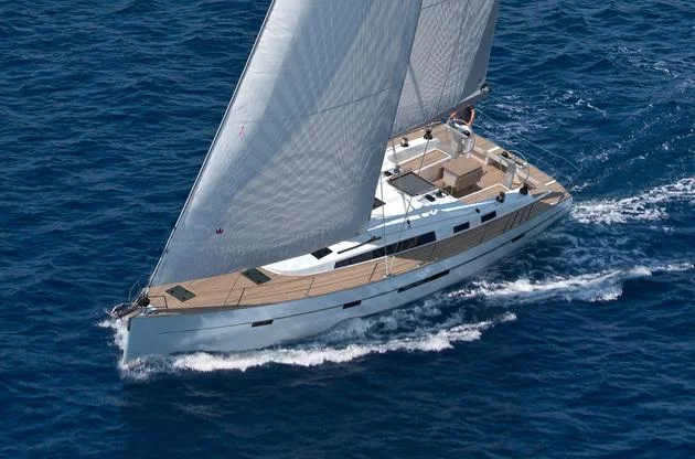 Bavaria Cruiser 56 (Abb4-20)  - 0