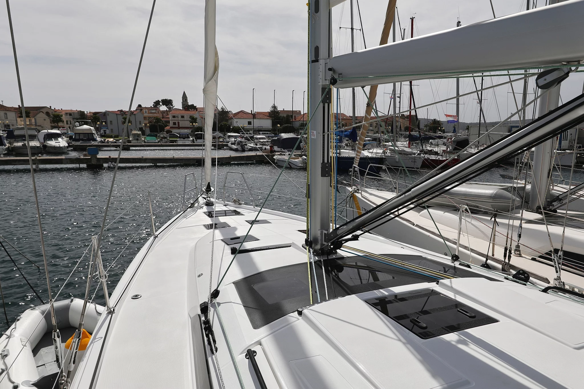 Dufour 41 - 4 cab. (Wild Rose)  - 9