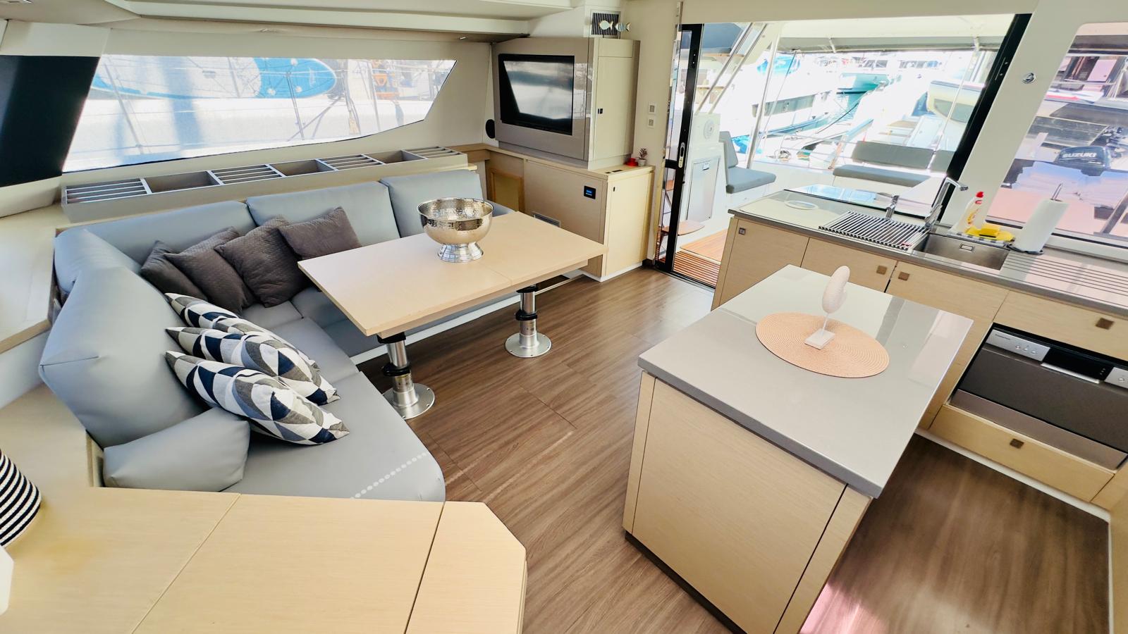 Fountaine Pajot Saba 50 - 4 + 2 cab. — photo 15