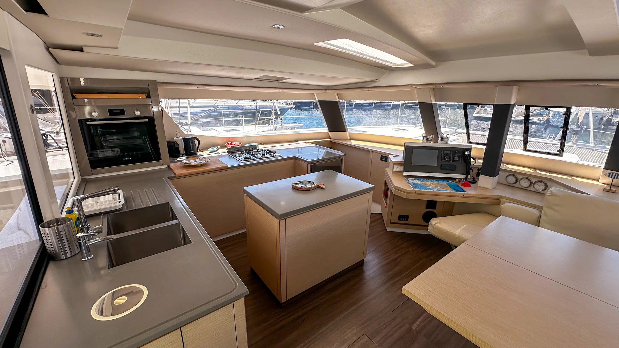 Fountaine Pajot Saba 50 - 4 + 2 cab. (Franco Nero)  - 18