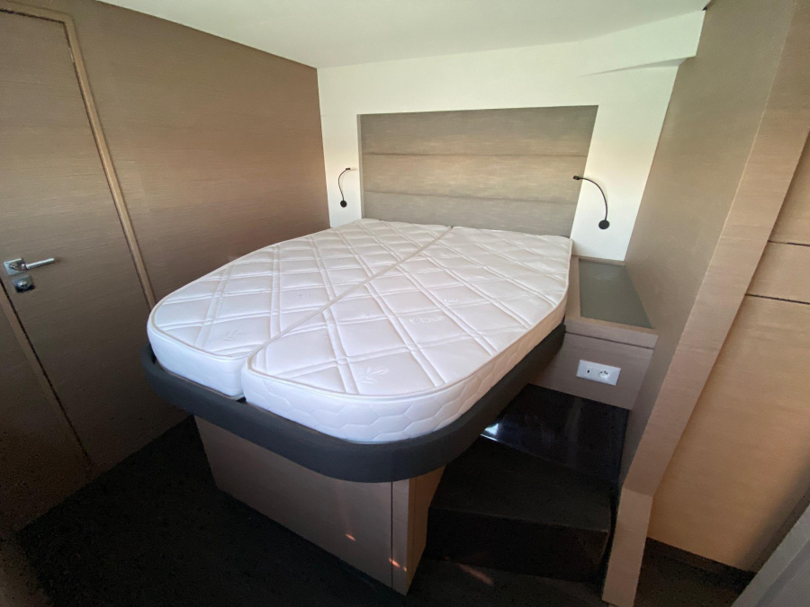 Photo #16 - Fountaine Pajot Tanna 47 - 5 cab. (Analau) in La Rochelle - 40282