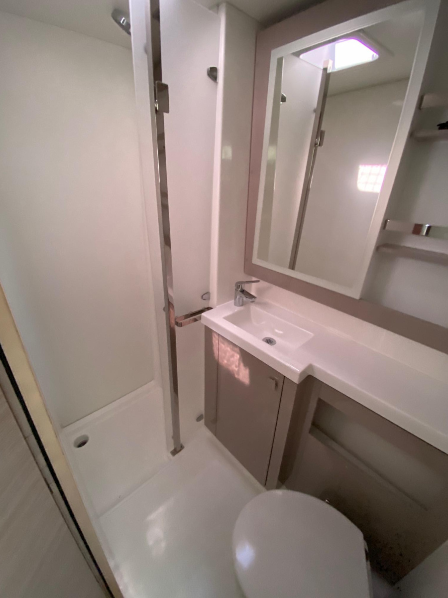 Photo #20 - Fountaine Pajot Tanna 47 - 5 cab. (Analau) in La Rochelle - 40282