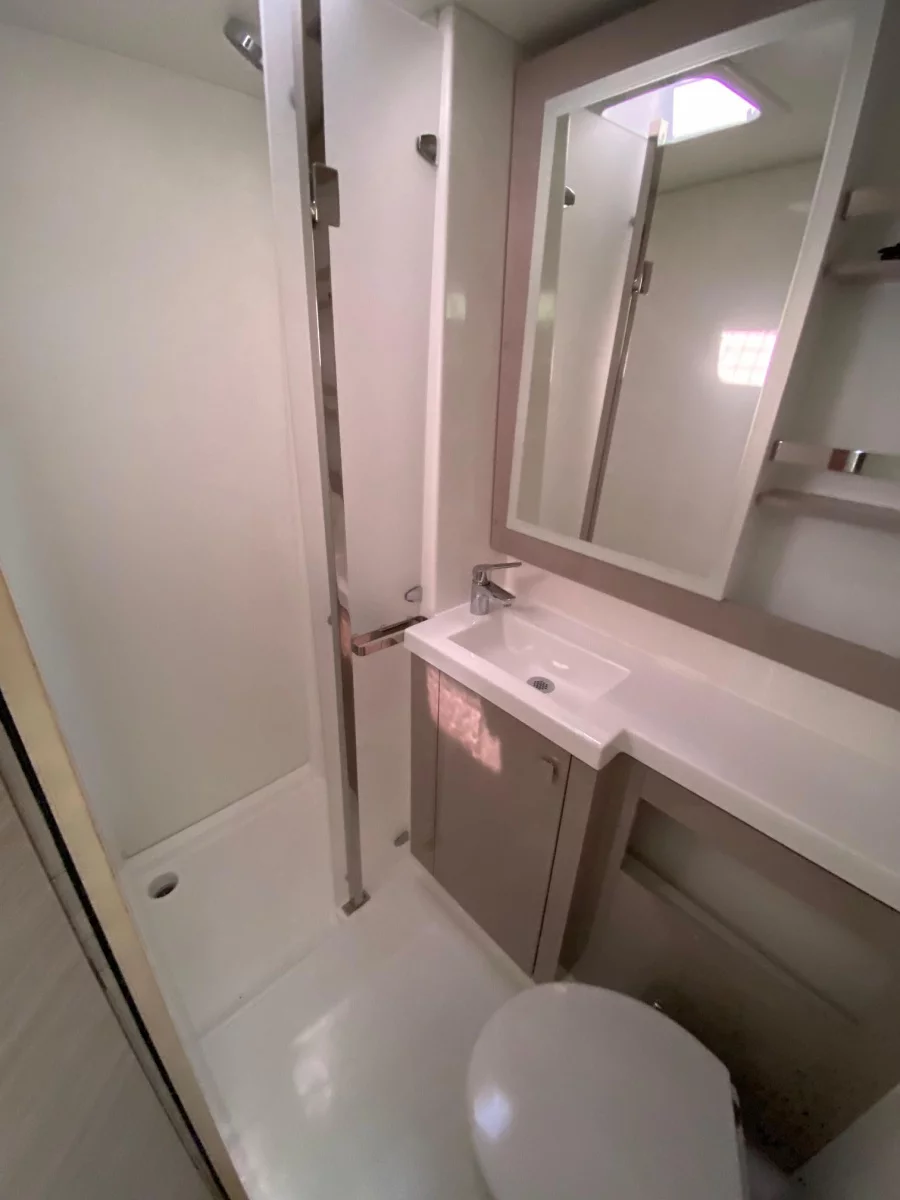 Fountaine Pajot Tanna 47 - 5 cab. (Analau)  - 19