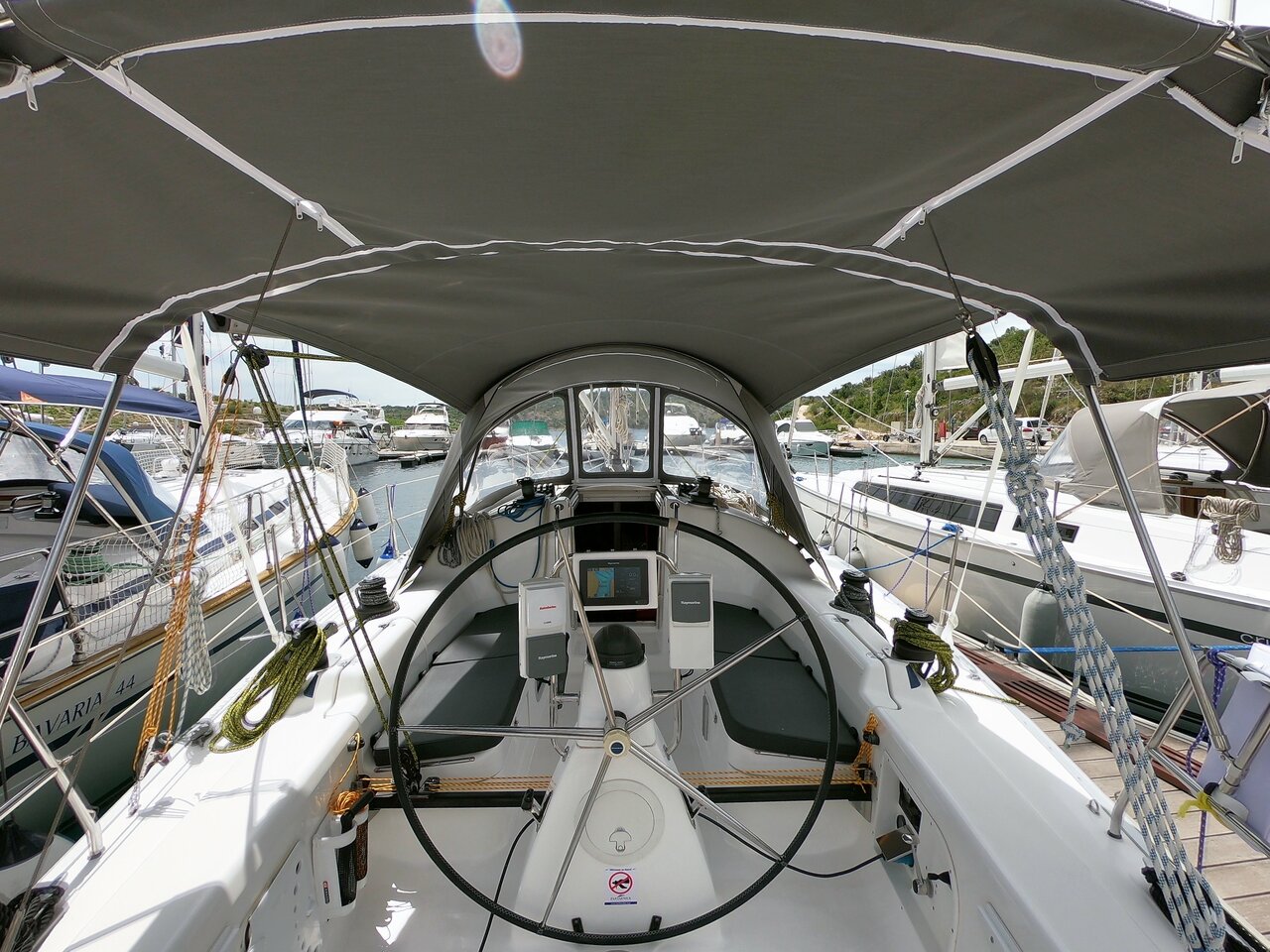 Photo #4 - Bavaria 38 Match - 2 cab. (Gipsy) en Primosten - 40322