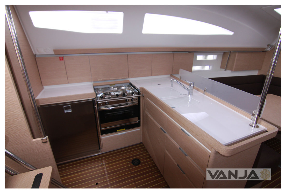 Photo #13 - Elan Impression 45 (Vanja) in Biograd - 40327