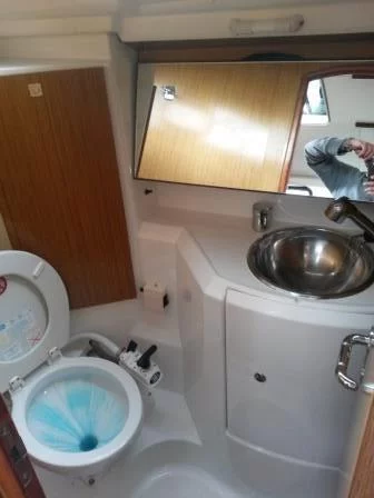 Sun Odyssey 36i (Katrina)  - 21
