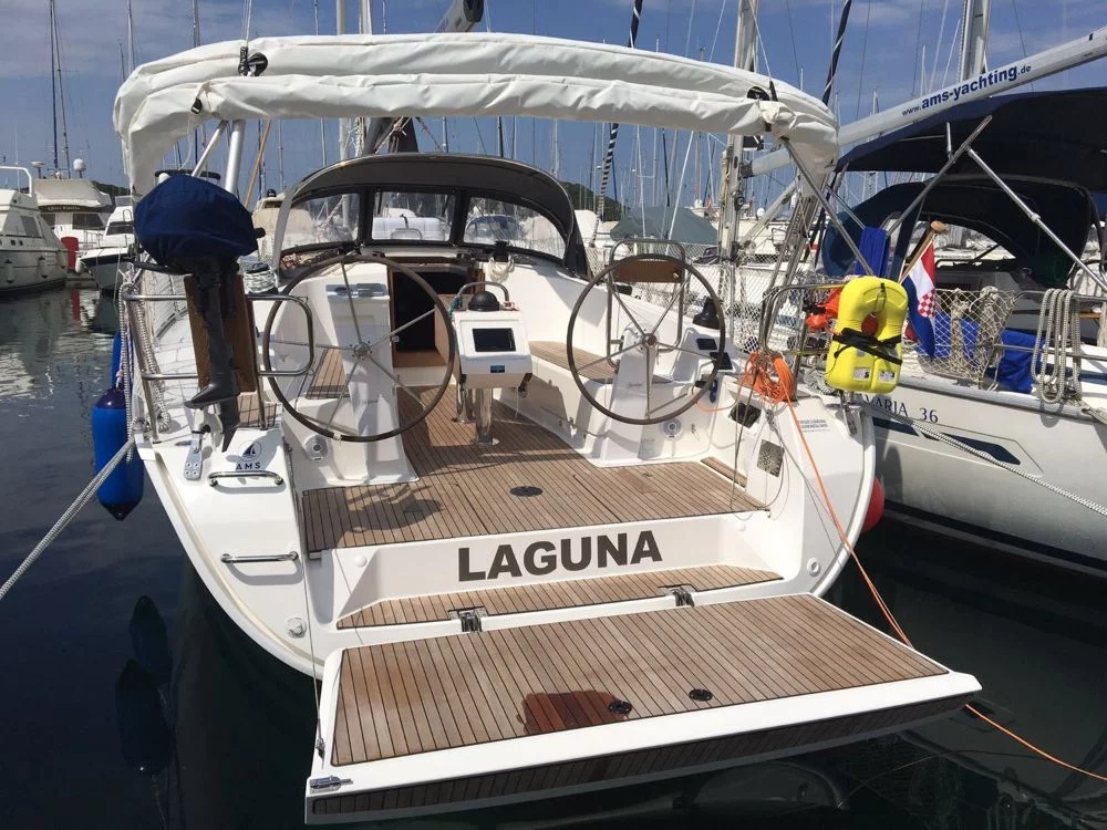 Bavaria Cruiser 41 - 3 cab. (Laguna)  - 0