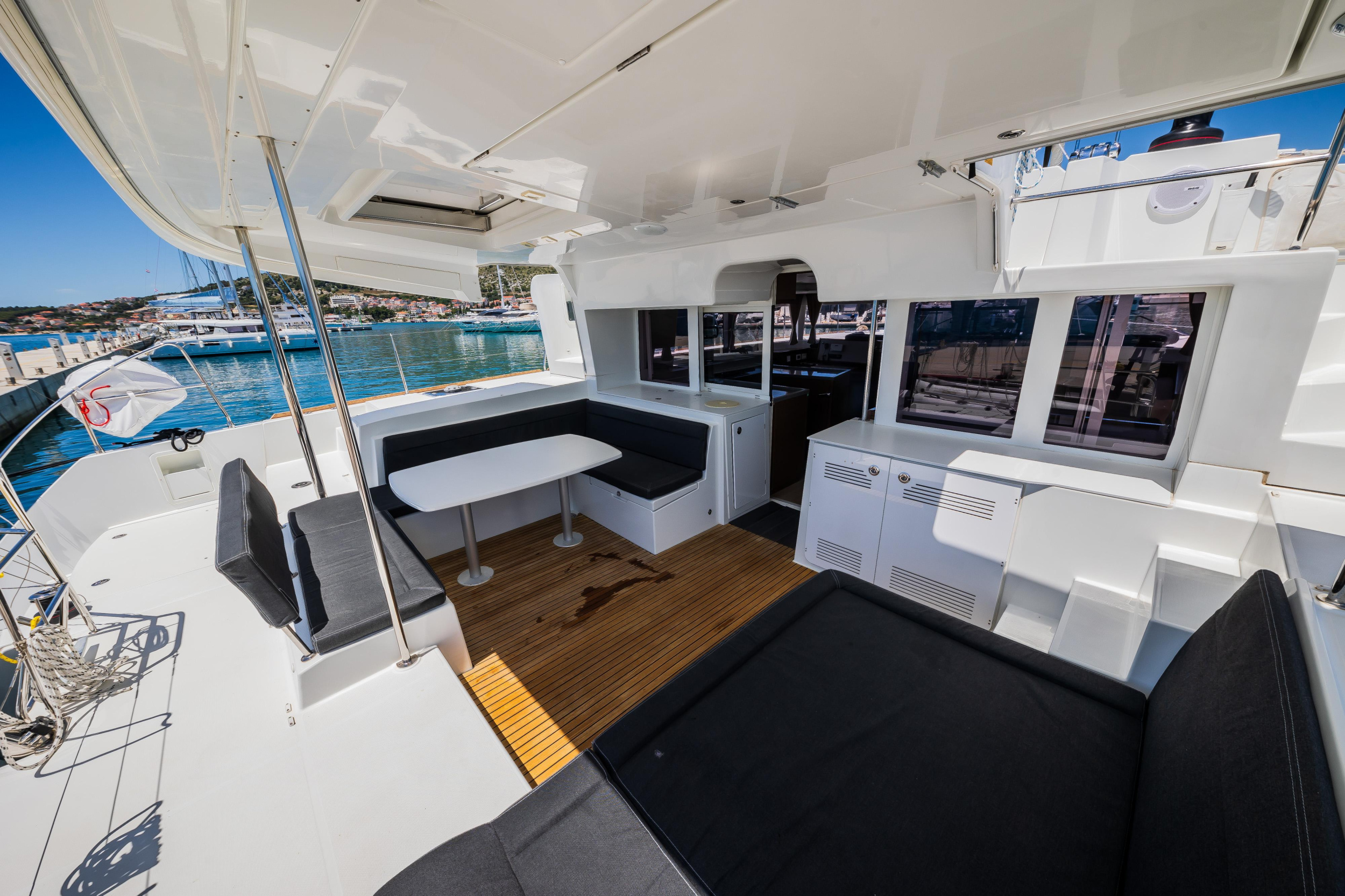 Photo #7 - Lagoon 450 F - 4 + 2 cab. (Shiva) in Trogir - 40394