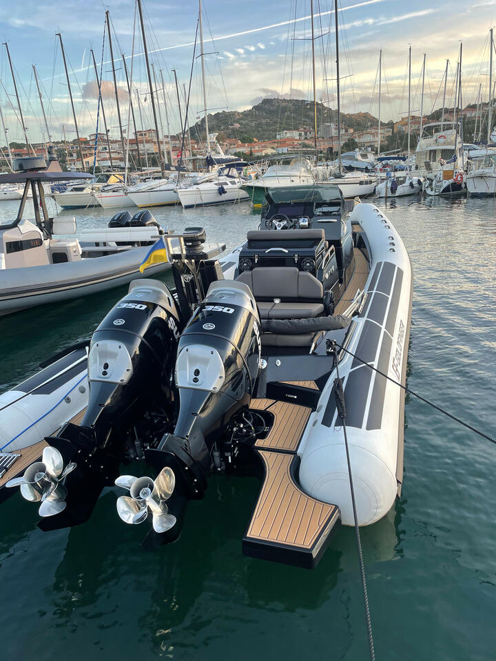 Photo #3 - Brig Eagle 10 (Goldfinger) en Golfo Aranci - 40403